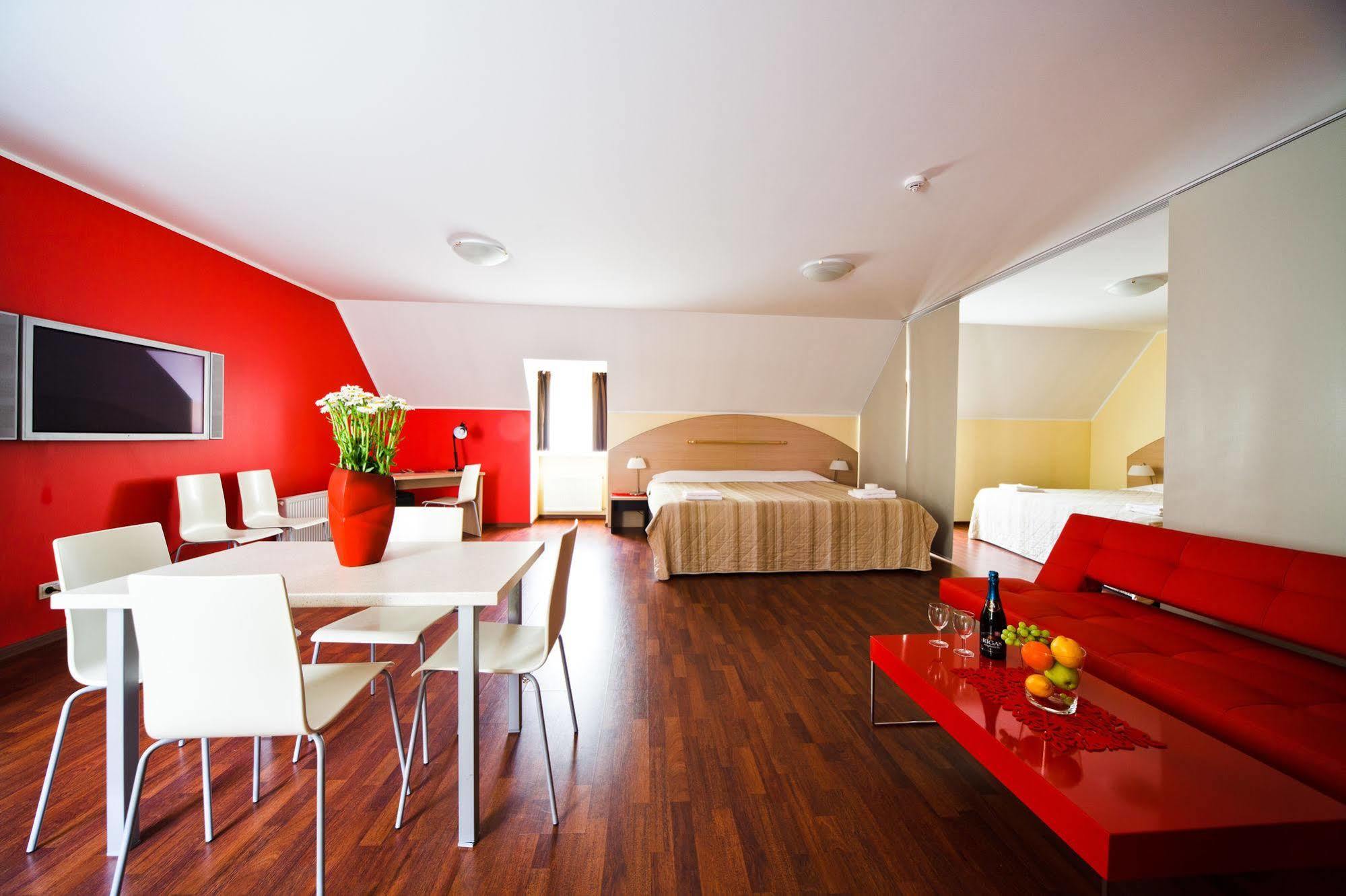 Aparthotel Autosole Riga Ngoại thất bức ảnh